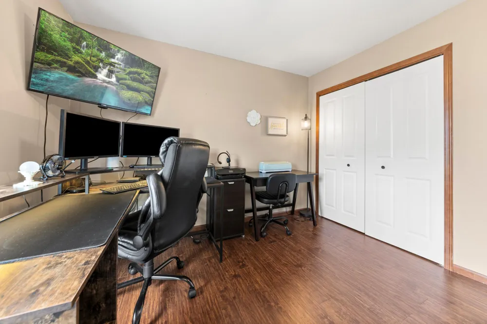 1624 Hackberry Court Carver, MN 55315