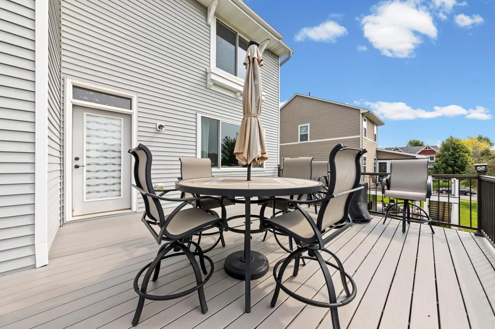 1624 Hackberry Court Carver, MN 55315