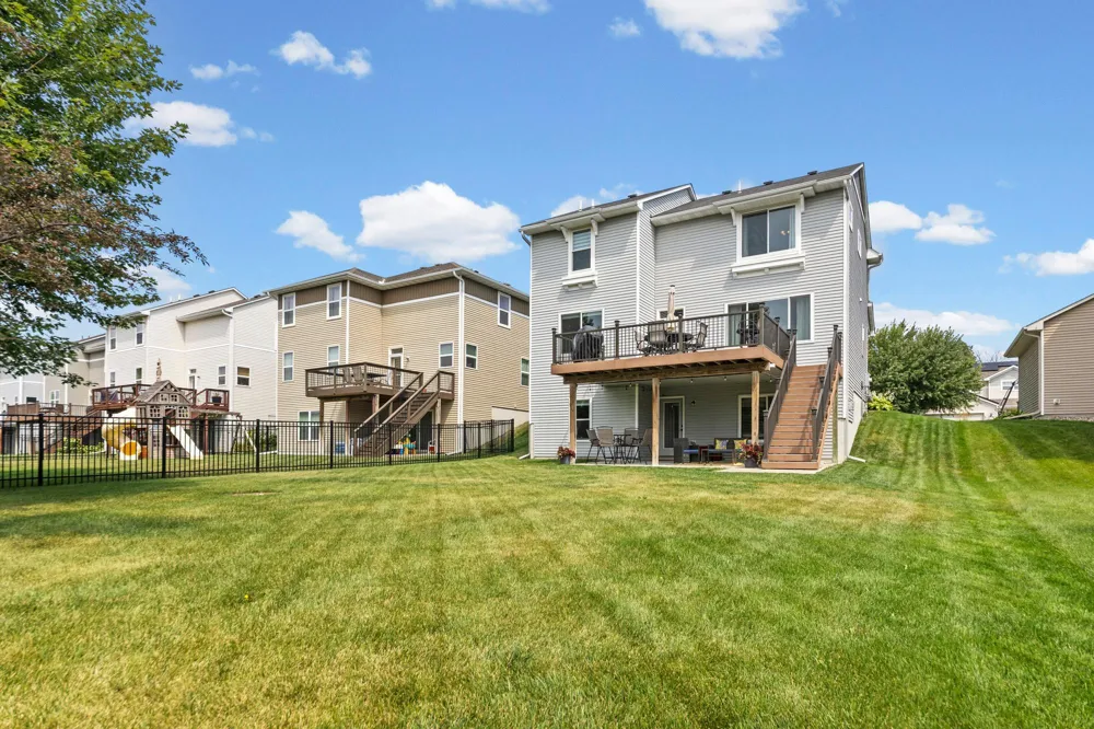 1624 Hackberry Court Carver, MN 55315