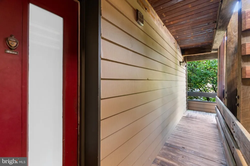 15 PRESIDENT POINT DRIVE #B2 Annapolis, MD 21403
