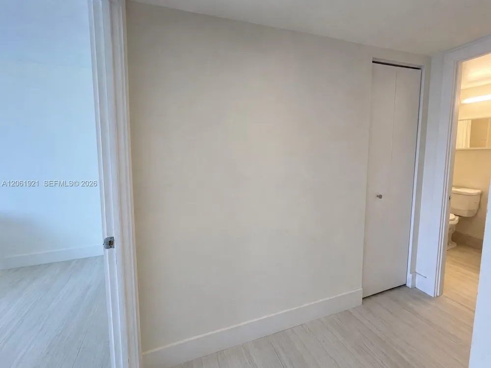 200 Leslie Dr #1017 Hallandale Beach, FL 33009
