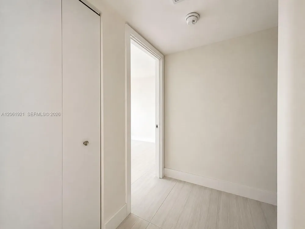 200 Leslie Dr #1017 Hallandale Beach, FL 33009