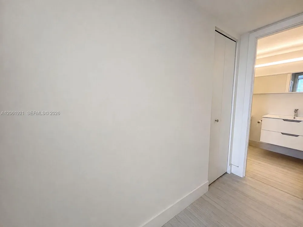 200 Leslie Dr #1017 Hallandale Beach, FL 33009