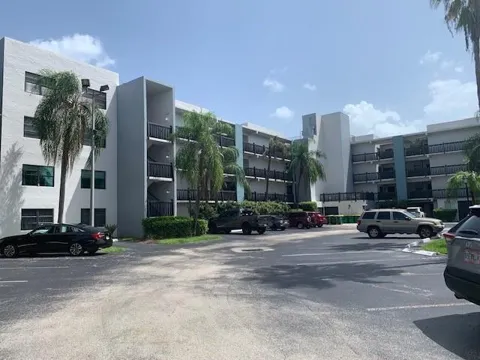 1021 MOCKINGBIRD LANE #217