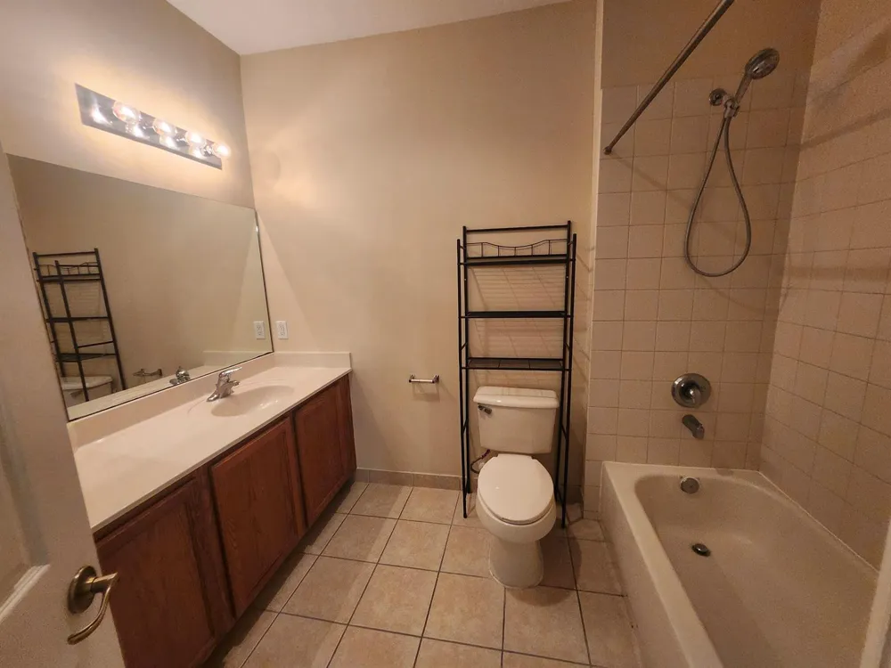 3189 Laurel Ridge Circle Riviera Beach, FL 33404