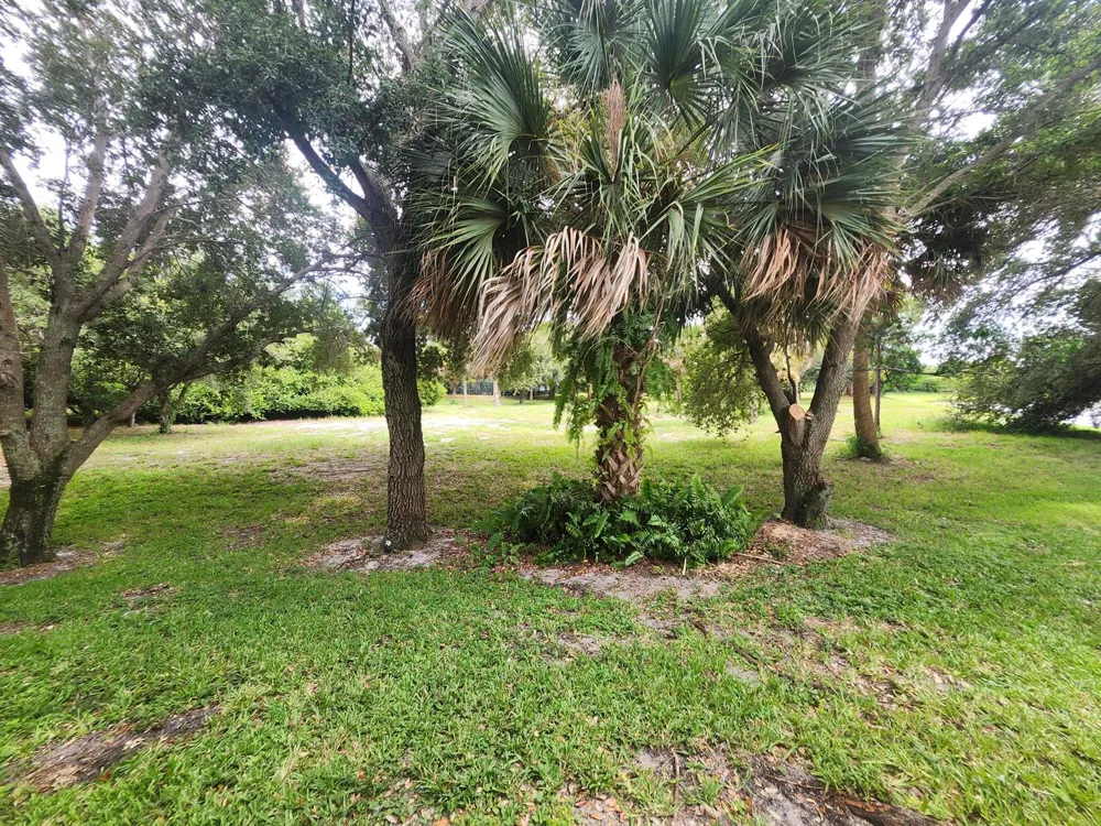 3189 Laurel Ridge Circle Riviera Beach, FL 33404
