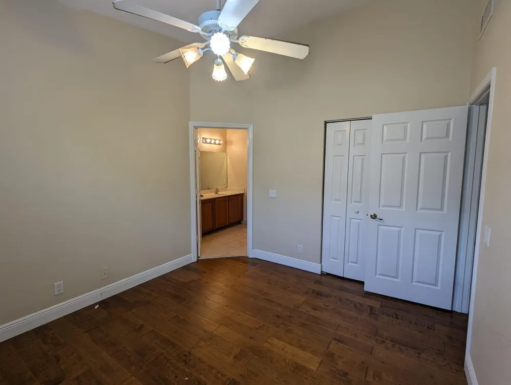 3189 Laurel Ridge Circle Riviera Beach, FL 33404