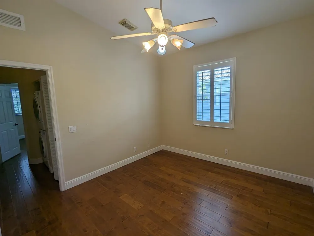 3189 Laurel Ridge Circle Riviera Beach, FL 33404