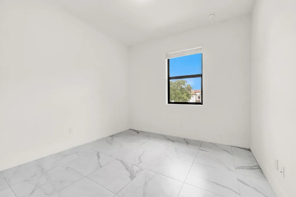 407 Bella Sol Way West Palm Beach, FL 33406