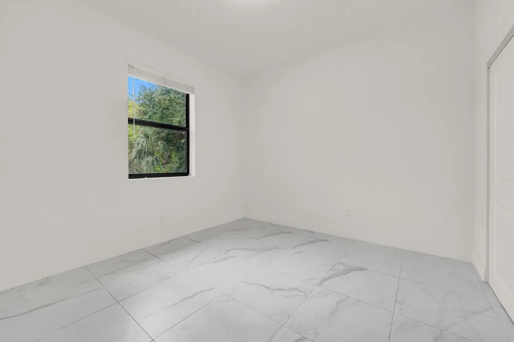 407 Bella Sol Way West Palm Beach, FL 33406