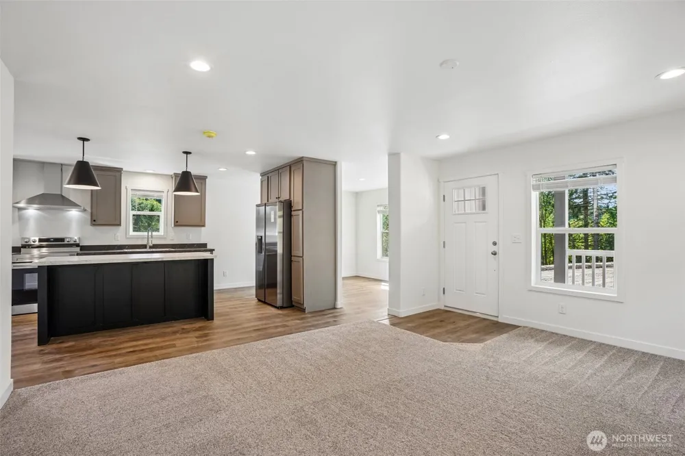 438 S Portal Loop SW Ocean Shores, WA 98569