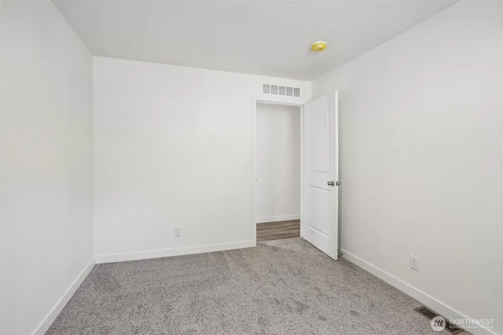 438 S Portal Loop SW Ocean Shores, WA 98569