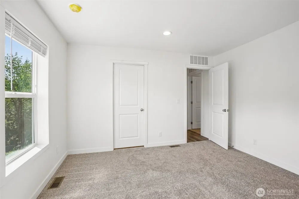 438 S Portal Loop SW Ocean Shores, WA 98569