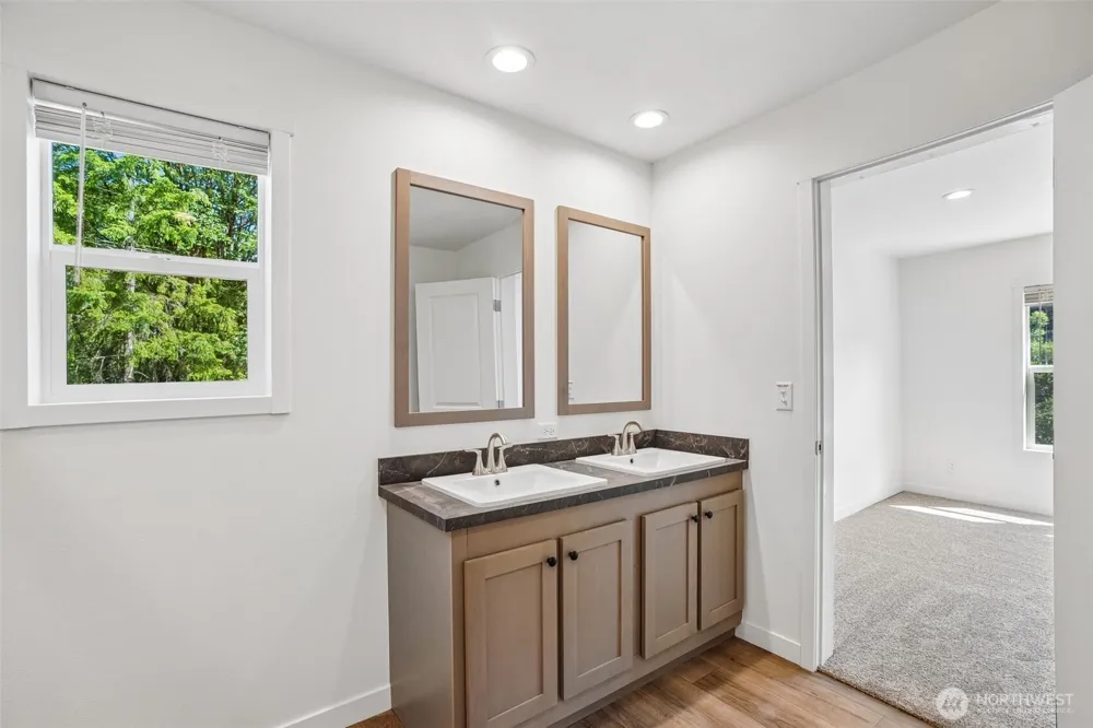 438 S Portal Loop SW Ocean Shores, WA 98569