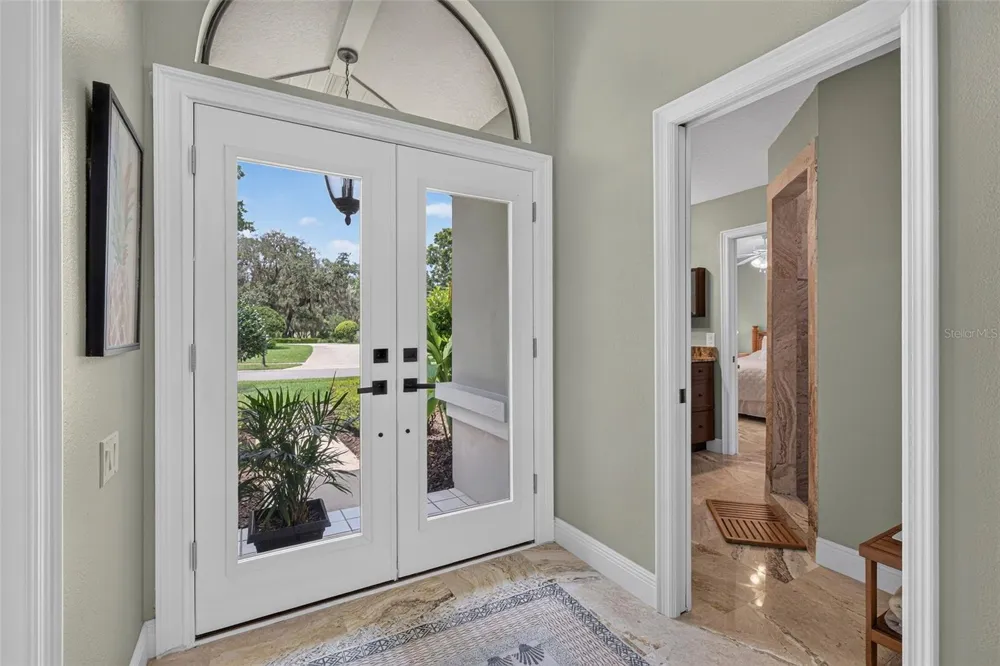 2604 ROYAL LIVERPOOL DRIVE Tarpon Springs, FL 34688