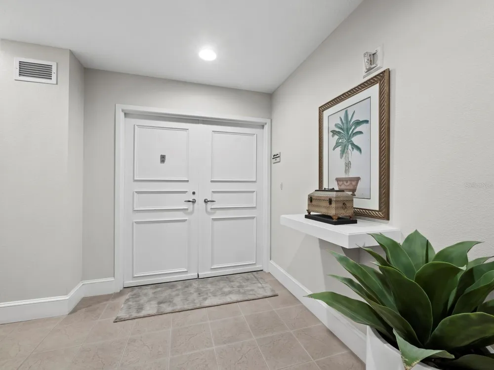 3080 GRAND BAY BOULEVARD #512 Longboat Key, FL 34228