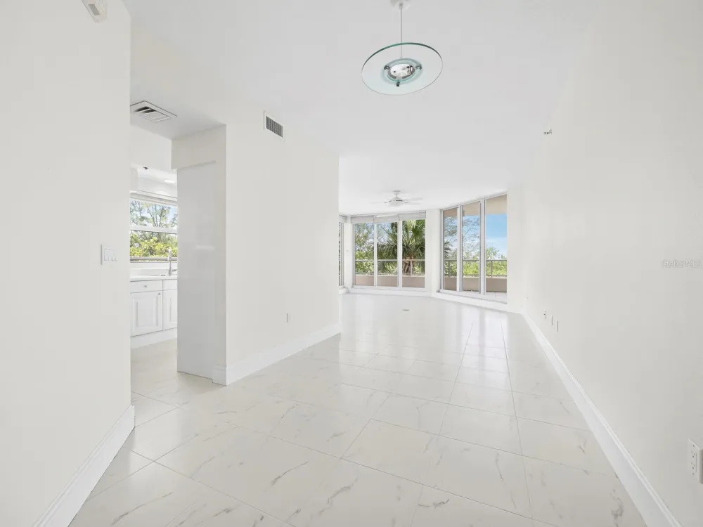 3080 GRAND BAY BOULEVARD #512 Longboat Key, FL 34228