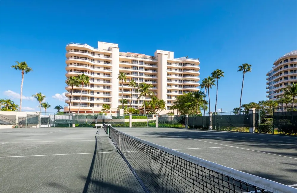 3080 GRAND BAY BOULEVARD #512 Longboat Key, FL 34228