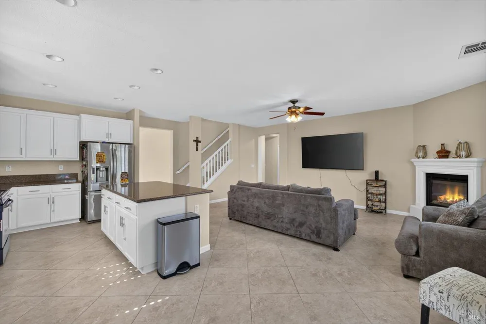 665 Brazelton Circle Vacaville, CA 95688
