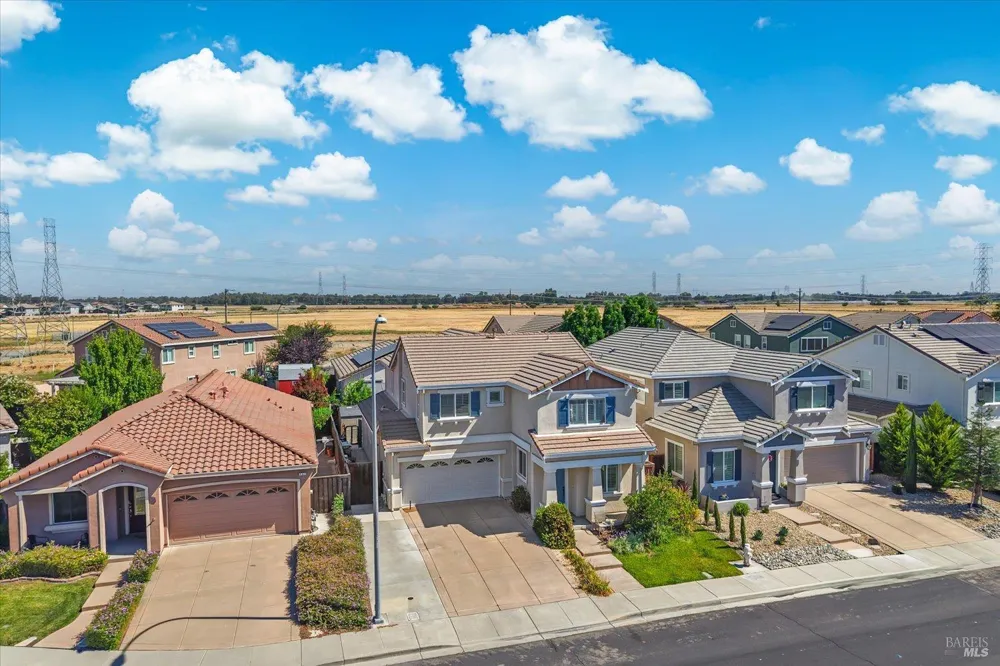 665 Brazelton Circle Vacaville, CA 95688