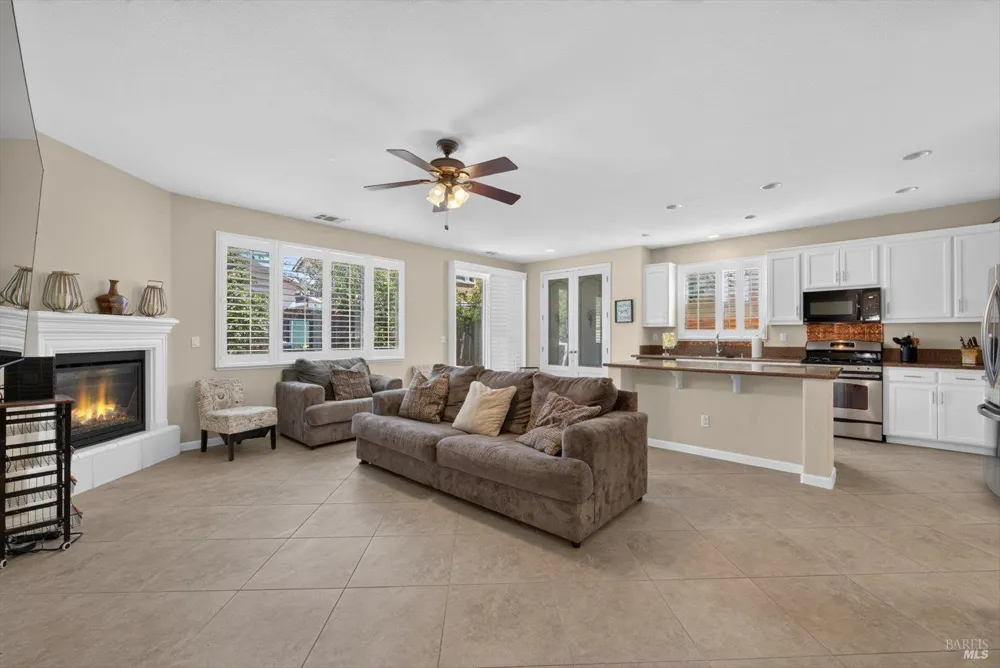 665 Brazelton Circle Vacaville, CA 95688