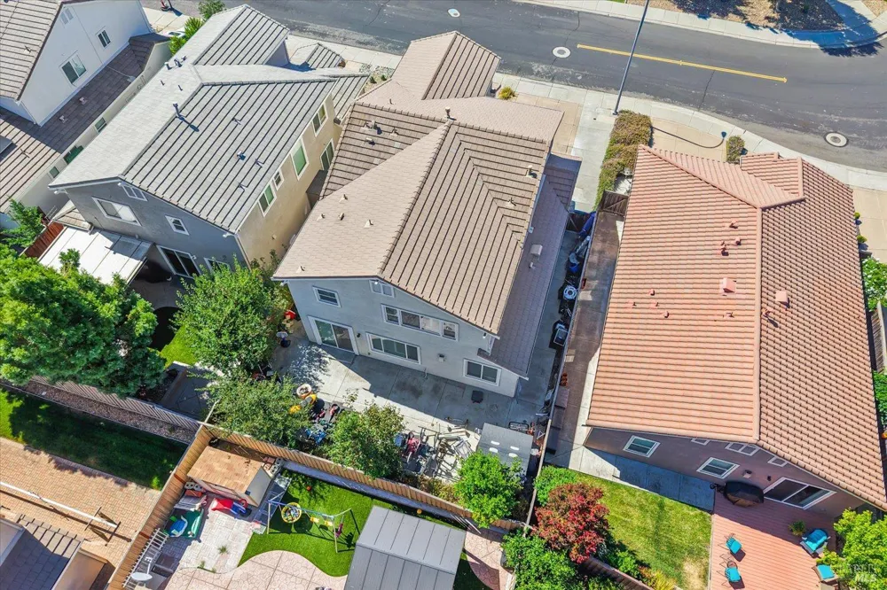 665 Brazelton Circle Vacaville, CA 95688