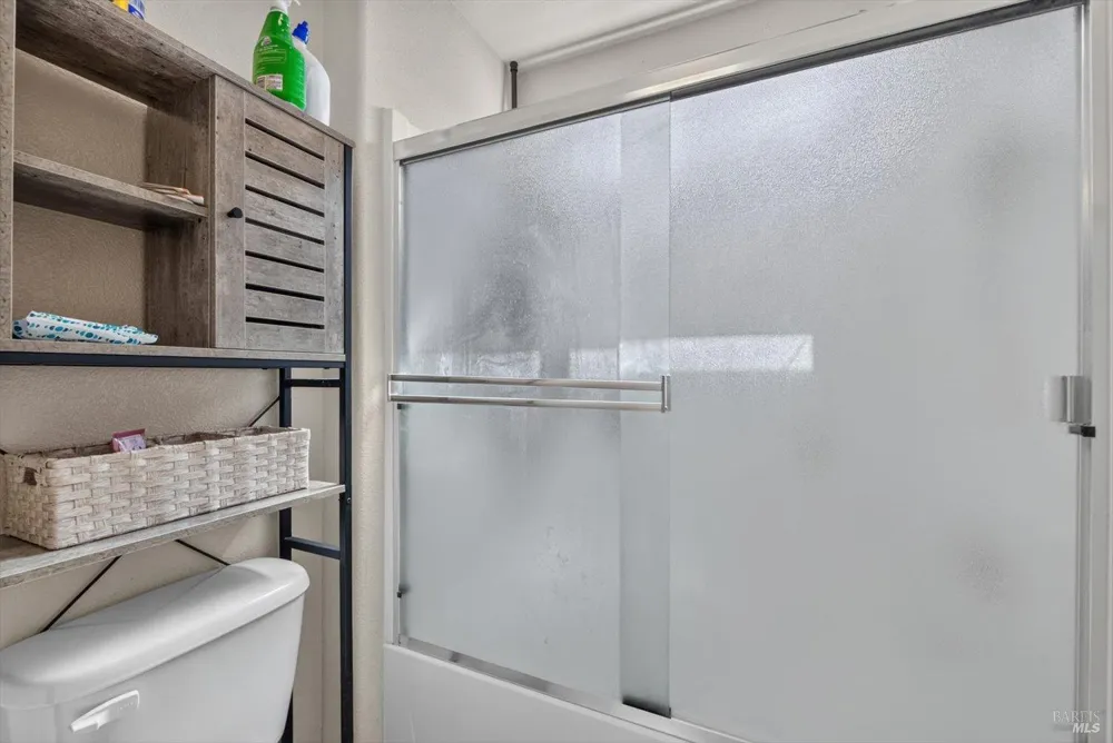665 Brazelton Circle Vacaville, CA 95688