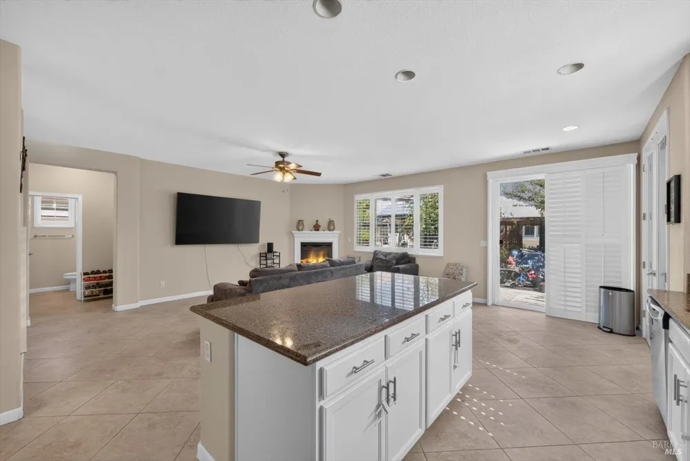 665 Brazelton Circle Vacaville, CA 95688