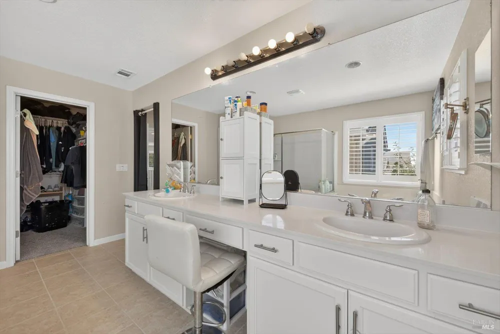 665 Brazelton Circle Vacaville, CA 95688