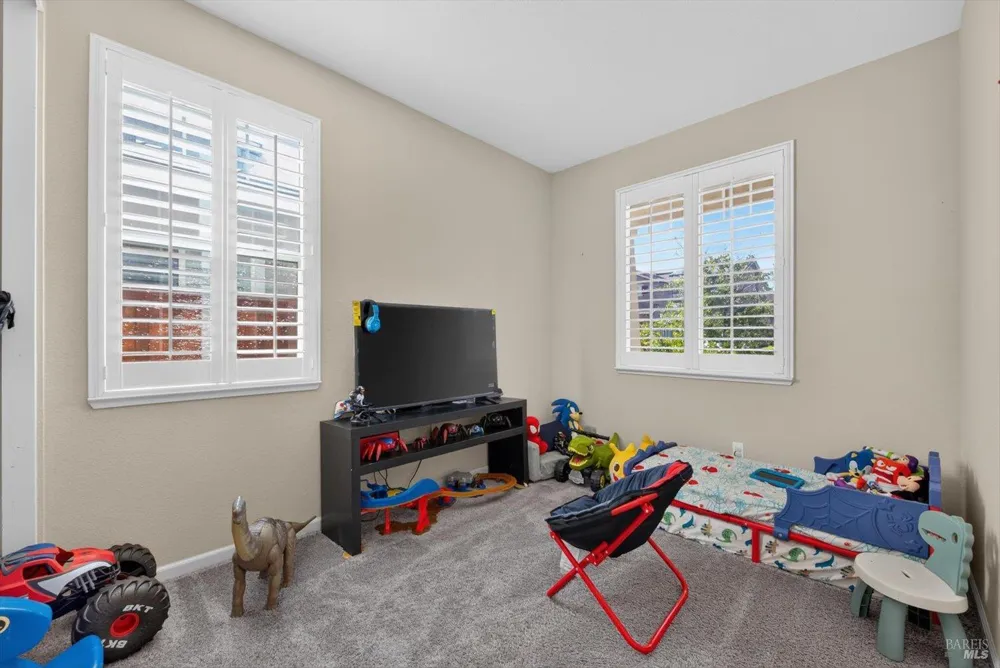 665 Brazelton Circle Vacaville, CA 95688
