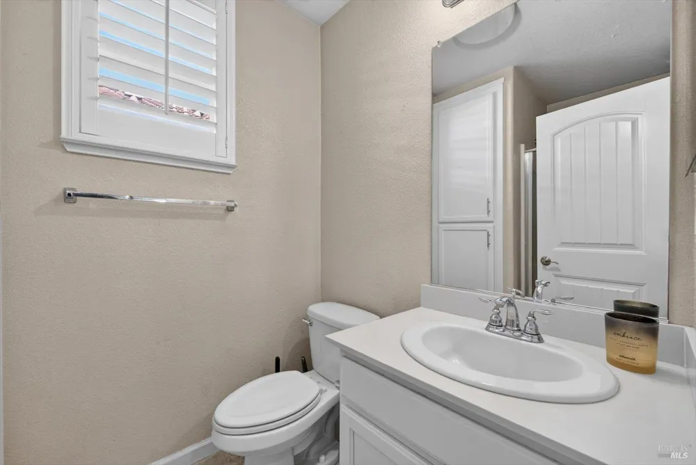 665 Brazelton Circle Vacaville, CA 95688
