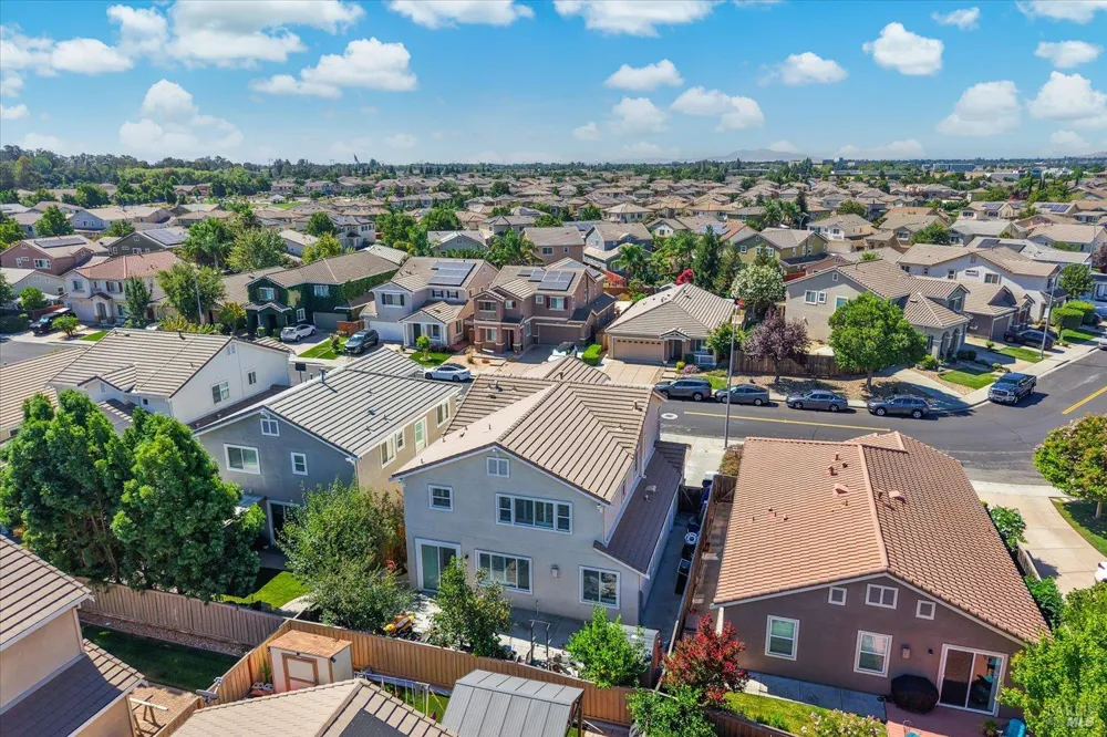 665 Brazelton Circle Vacaville, CA 95688