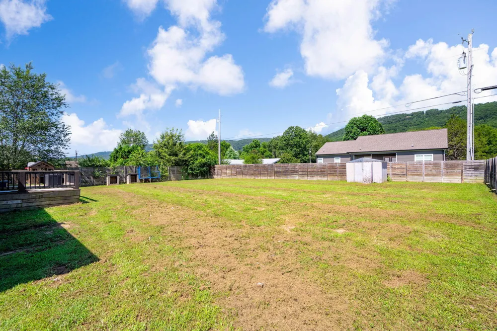 221 Hill Circle Dunlap, TN 37327