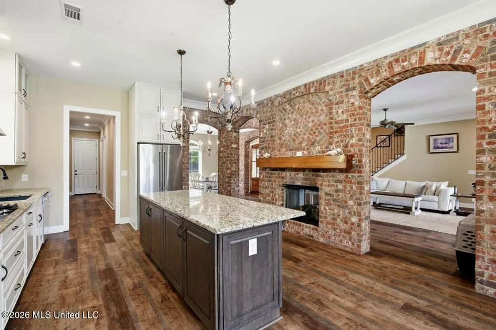329 Pennebaker Road Vicksburg, MS 39183