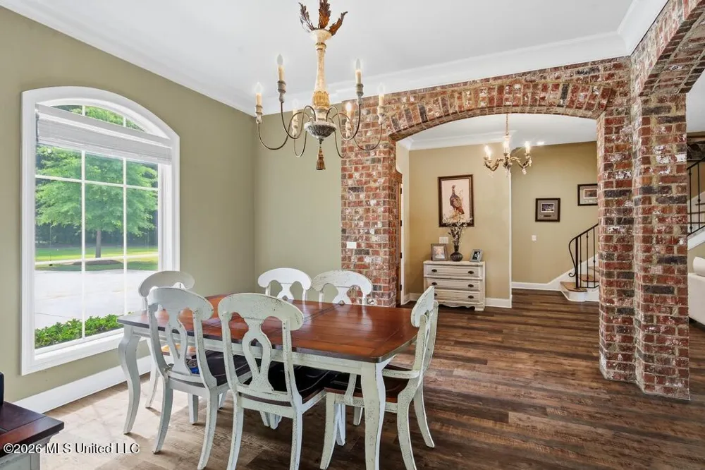 329 Pennebaker Road Vicksburg, MS 39183