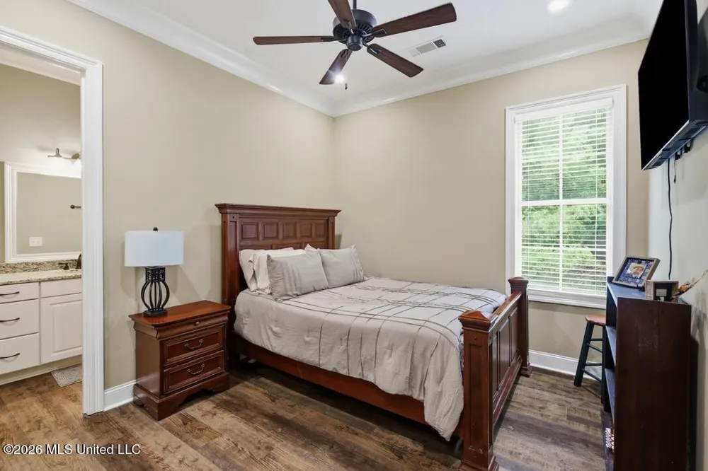 329 Pennebaker Road Vicksburg, MS 39183