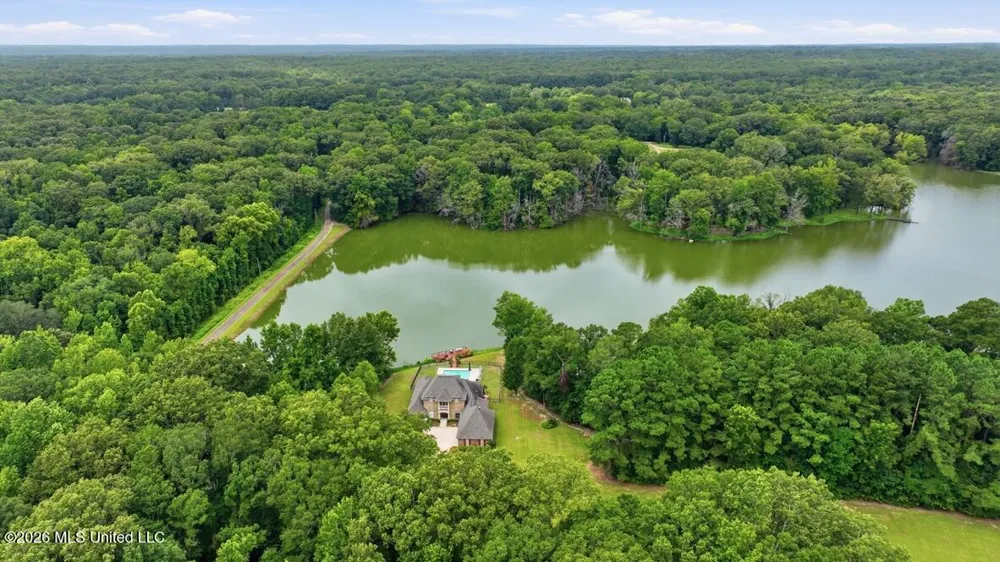329 Pennebaker Road Vicksburg, MS 39183