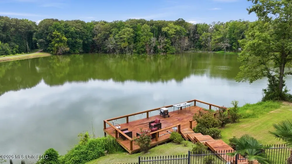 329 Pennebaker Road Vicksburg, MS 39183