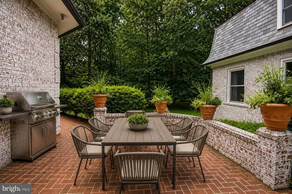 11501 SKIPWITH LANE Potomac, MD 20854