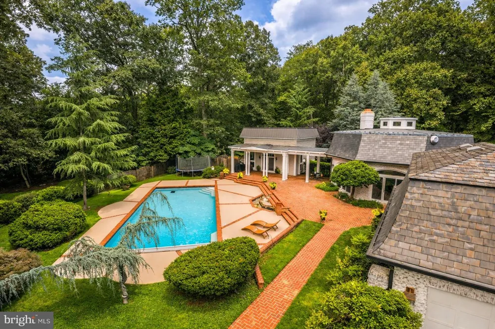 11501 SKIPWITH LANE Potomac, MD 20854