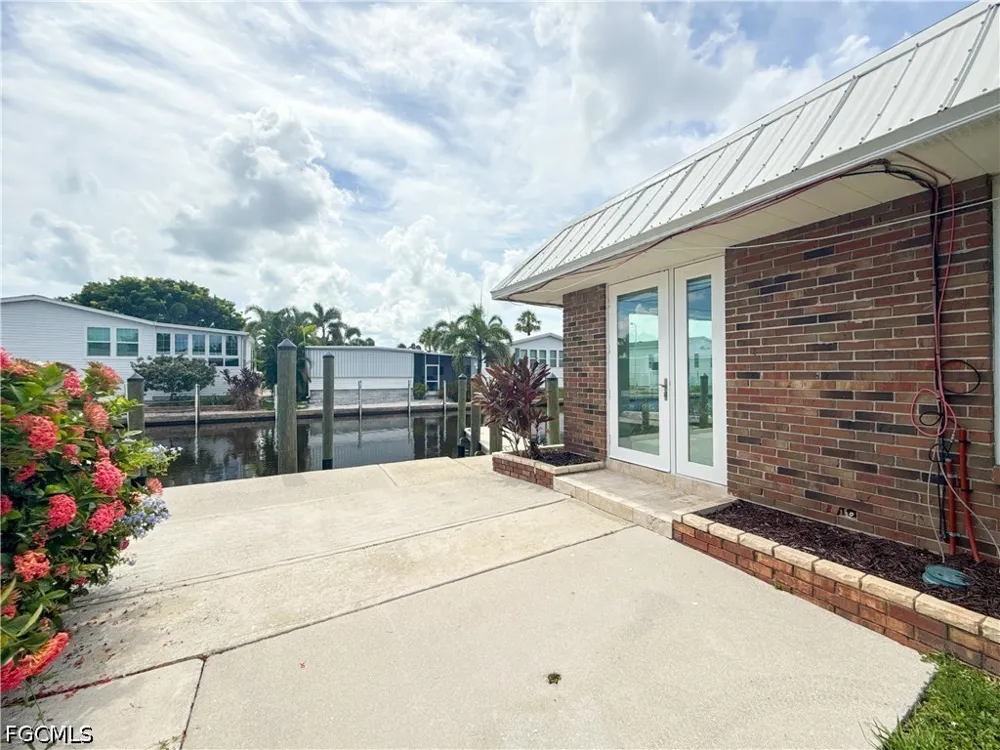 Arbutus Street #C2 Naples, FL 34112
