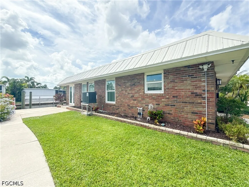 Arbutus Street #C2 Naples, FL 34112