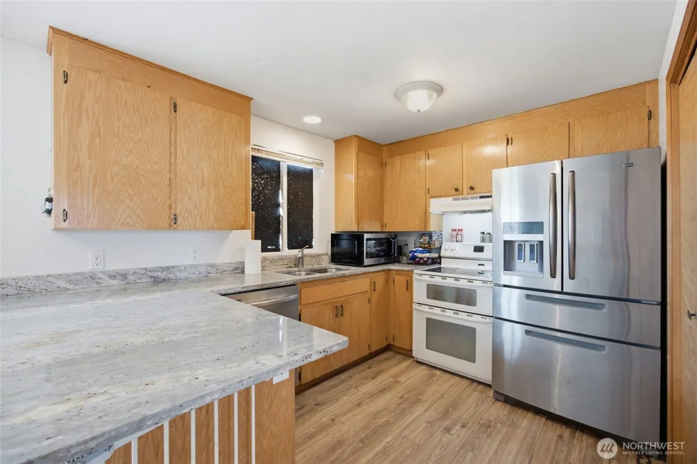 1227 Lowry Street Moses Lake, WA 98837