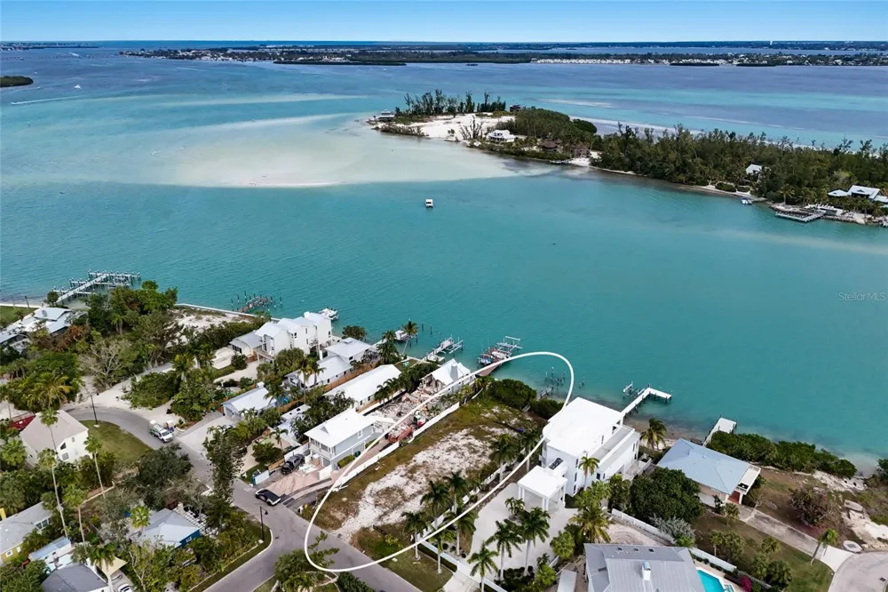 7094 LONGBOAT DRIVE E Longboat Key, FL 34228