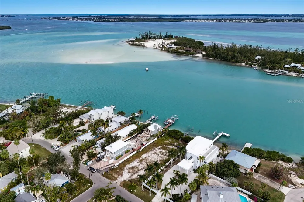 7094 LONGBOAT DRIVE E Longboat Key, FL 34228