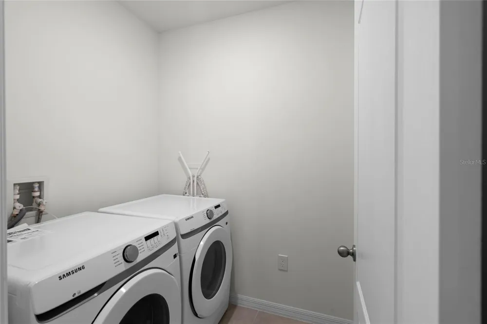 1340 DAISY FIEL DR Winter Haven, FL 33884