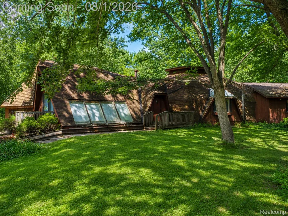 28966 Sibley Road Romulus City, MI 48174
