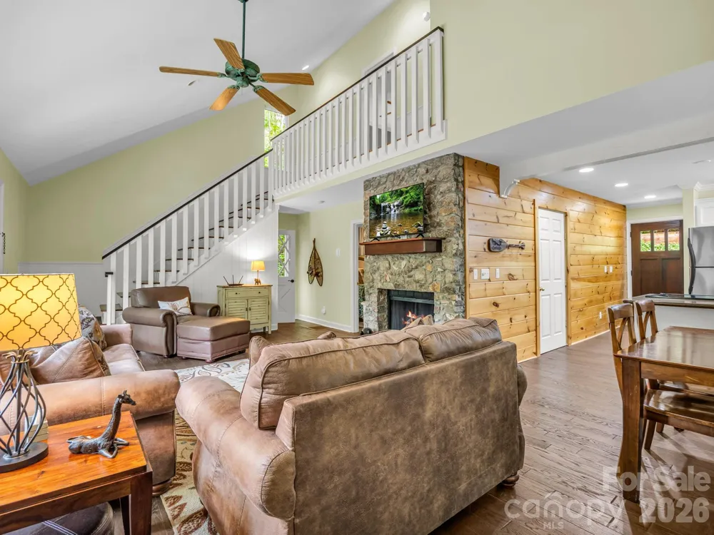 209 Dogwood Drive Lake Lure, NC 28746