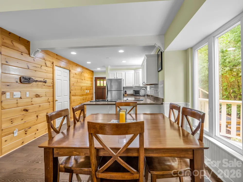 209 Dogwood Drive Lake Lure, NC 28746