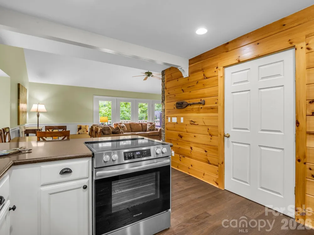 209 Dogwood Drive Lake Lure, NC 28746